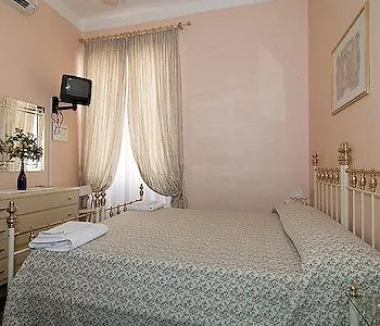 Oasi Pensión Roma